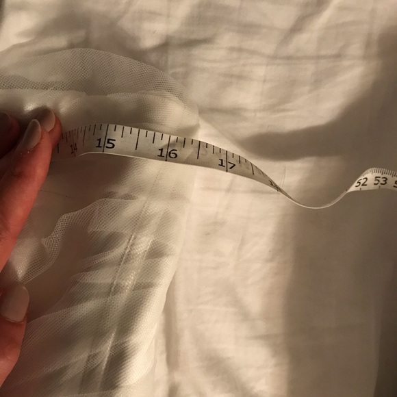 White Vera Wang Wedding Dress size 4 adjusted - Picture 7 of 14